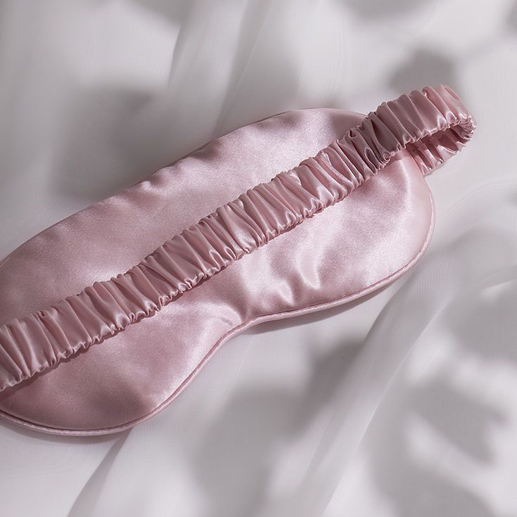 CloudSoft Sleep Mask | 100% pure silk