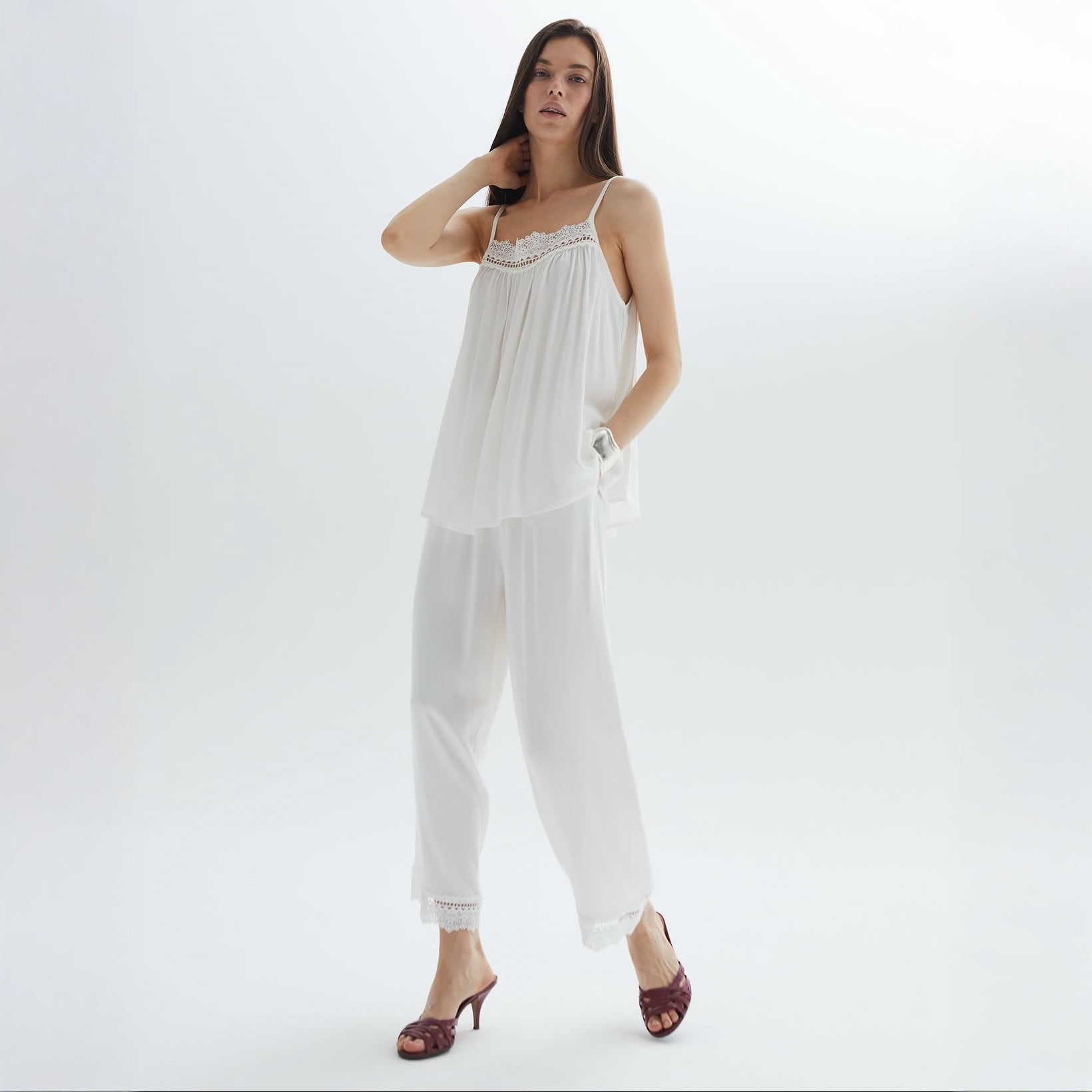 Momang Studio - viscose pajama set