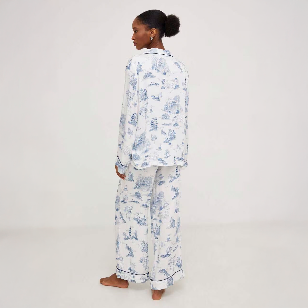 Blue Willow Pajama Set