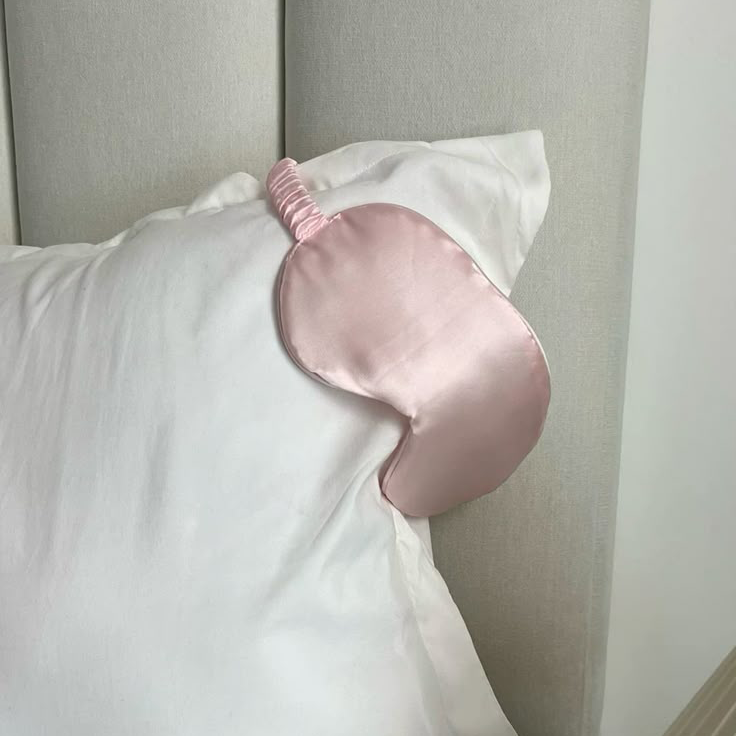 CloudSoft Sleep Mask | 100% pure silk
