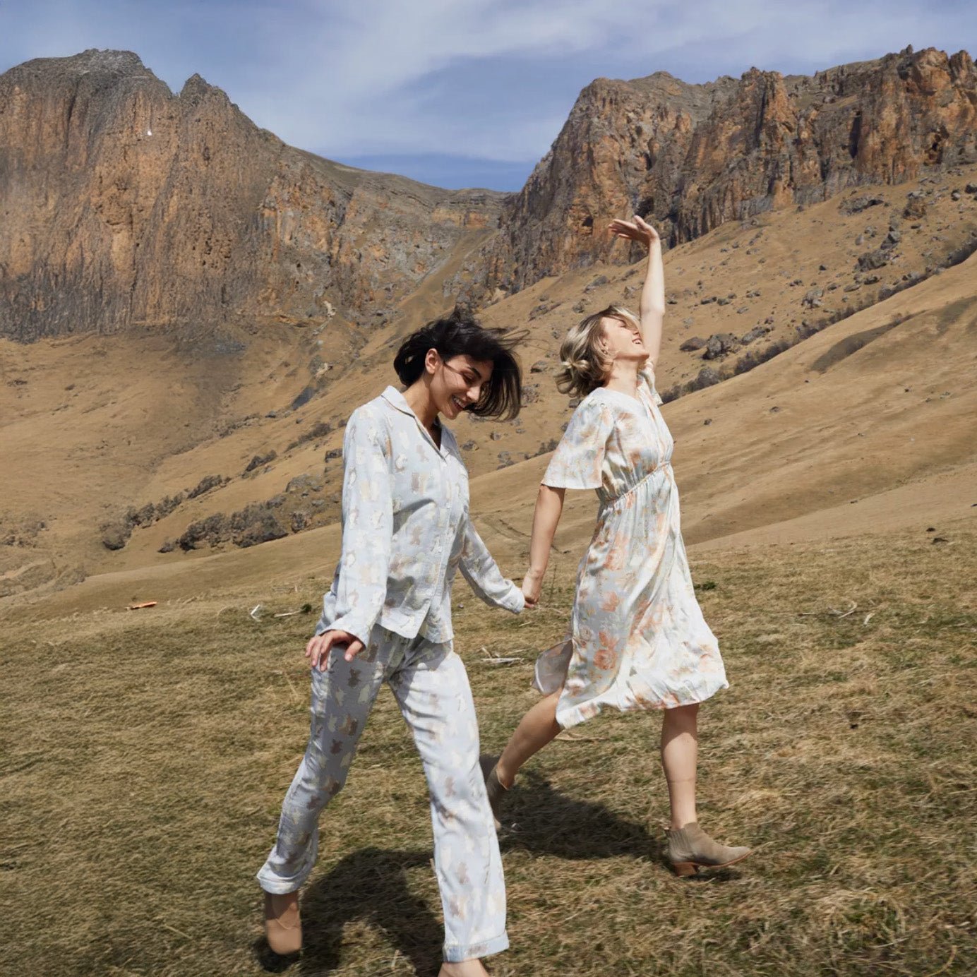 Cozy Field Pajama Set - Momang Studio