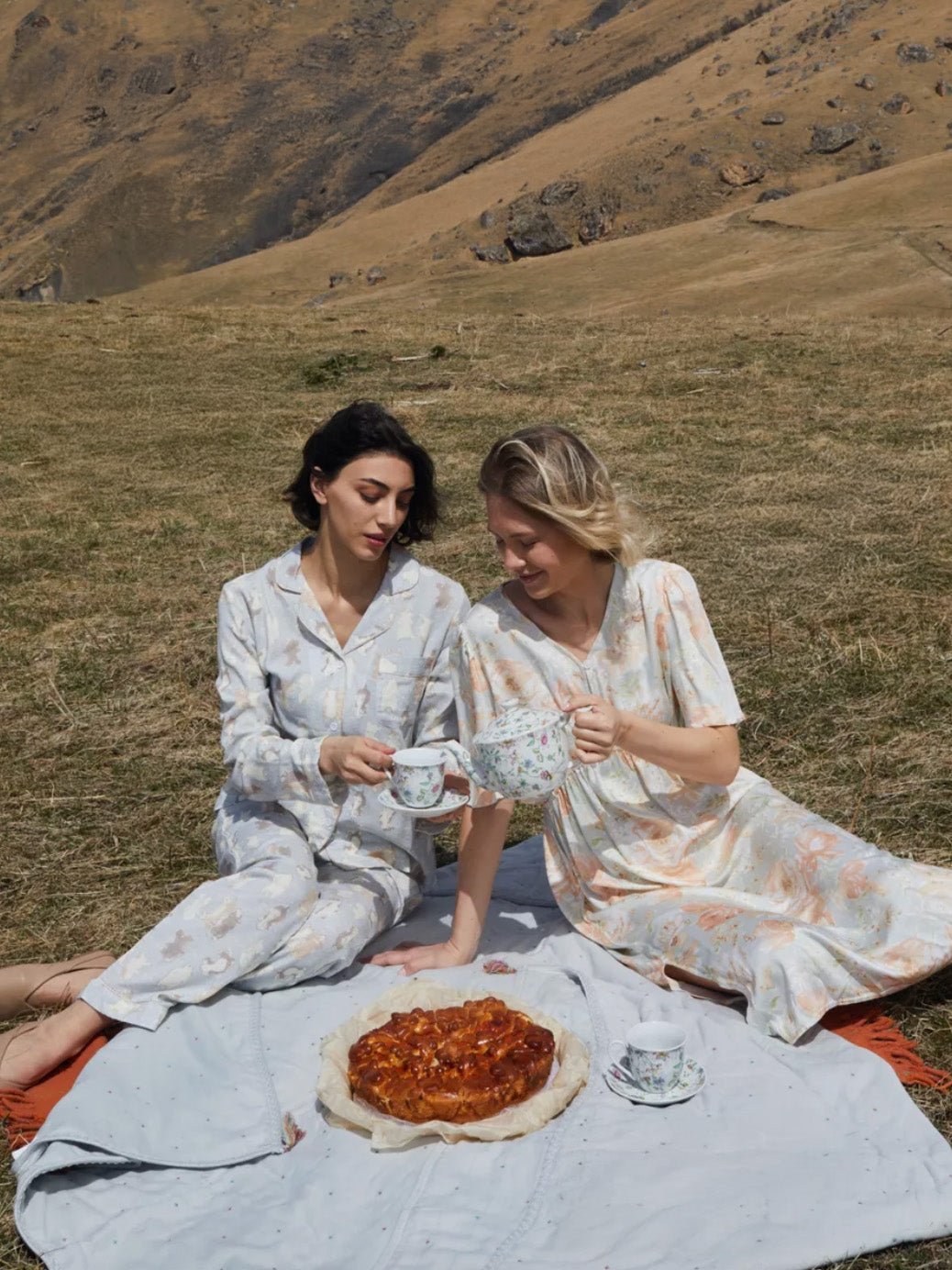 Cozy Field Pajama Set - Momang Studio