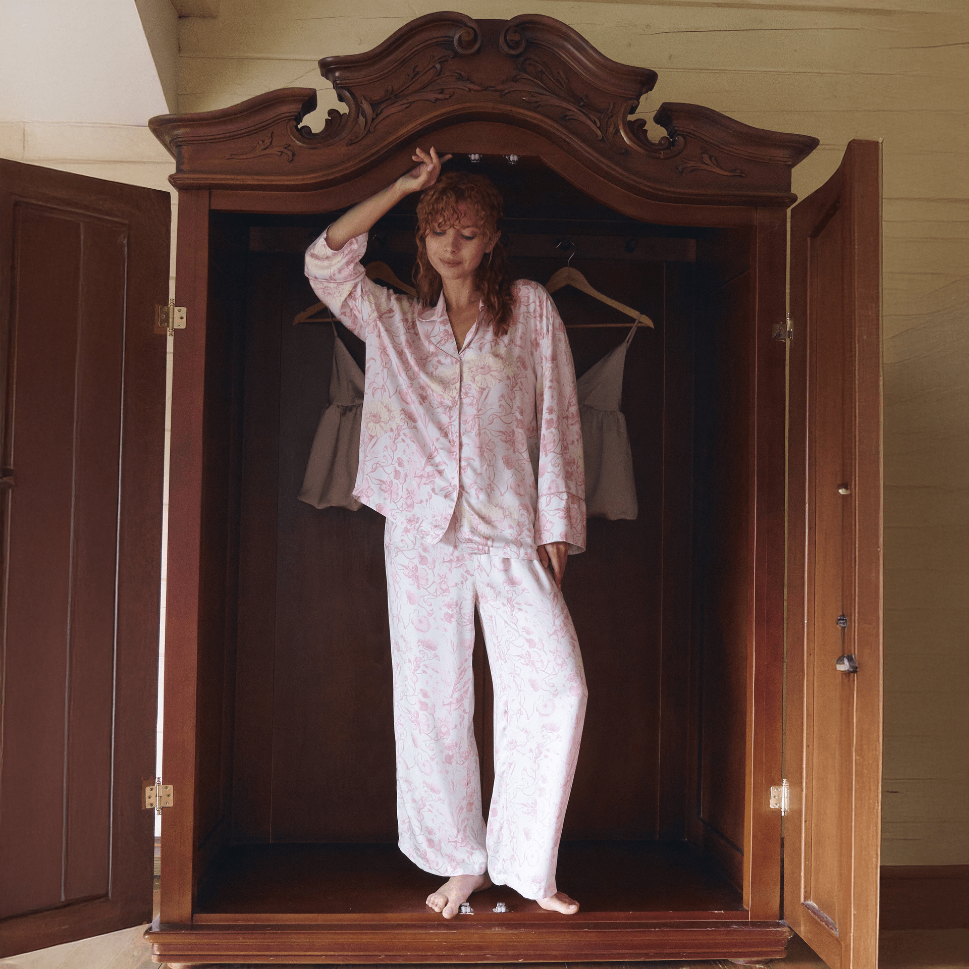 Dewy Petals Pajama Set - Momang Studio