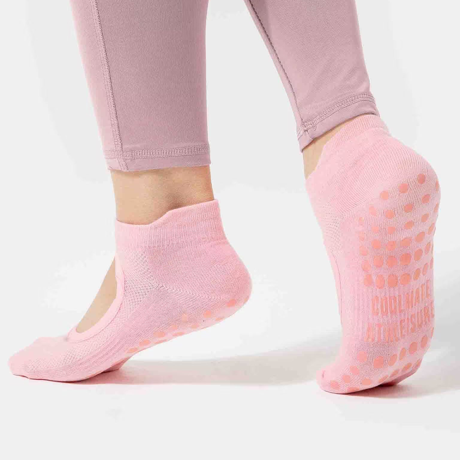 MoMang Pajama CloudStep Yoga & Pilates Grip Socks